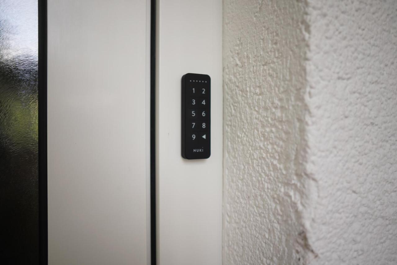 Raum921 - Stilvolles Apartment - Wlan, Tiefgarage, Kueche, Netflix มัคเดอบวร์ก ภายนอก รูปภาพ